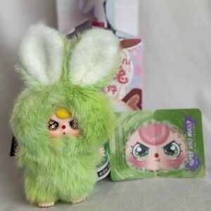 Baby Three Super Mini Bunny - Letter H